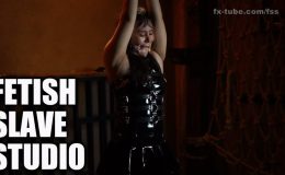 【HD】エナメル映えする豊満JDを拉致ってお仕置き